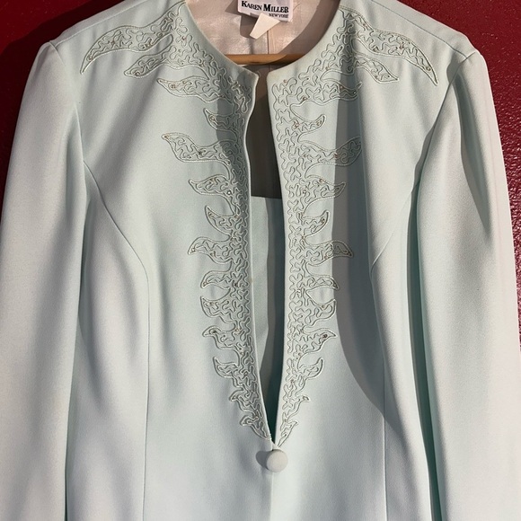 Karen Miller New York 2 Piece Baby Blue Suit Size 17/18 (needs to be cleaned) - Picture 2 of 16